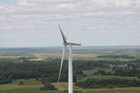 Gyventojai gadina gyvenimą vėjo jėgainių statytojams :)